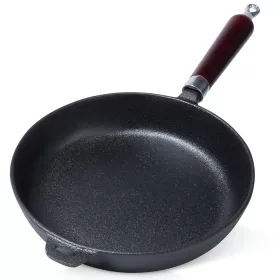Öntöttvas serpenyő levehető fa nyéllel 24 cm