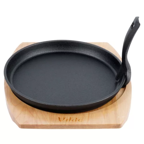 Öntöttvas tálaló serpenyő fa alátéttel 22 cm