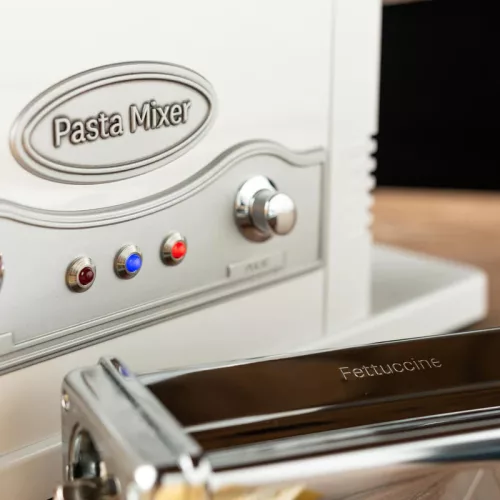 Marcato Pasta Fresca elektromos tésztagép és dagasztógép 3 db adapterrel 